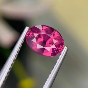 Certified natural Mahenge spinel